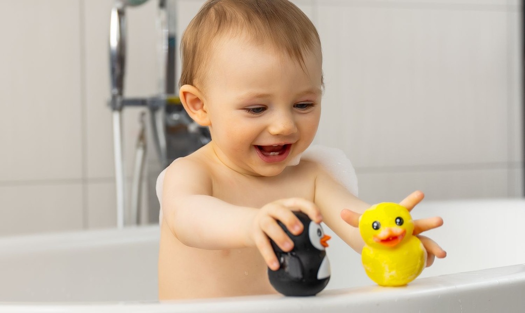 Reer kylpylelut 2 kpl vesisuihkuilla